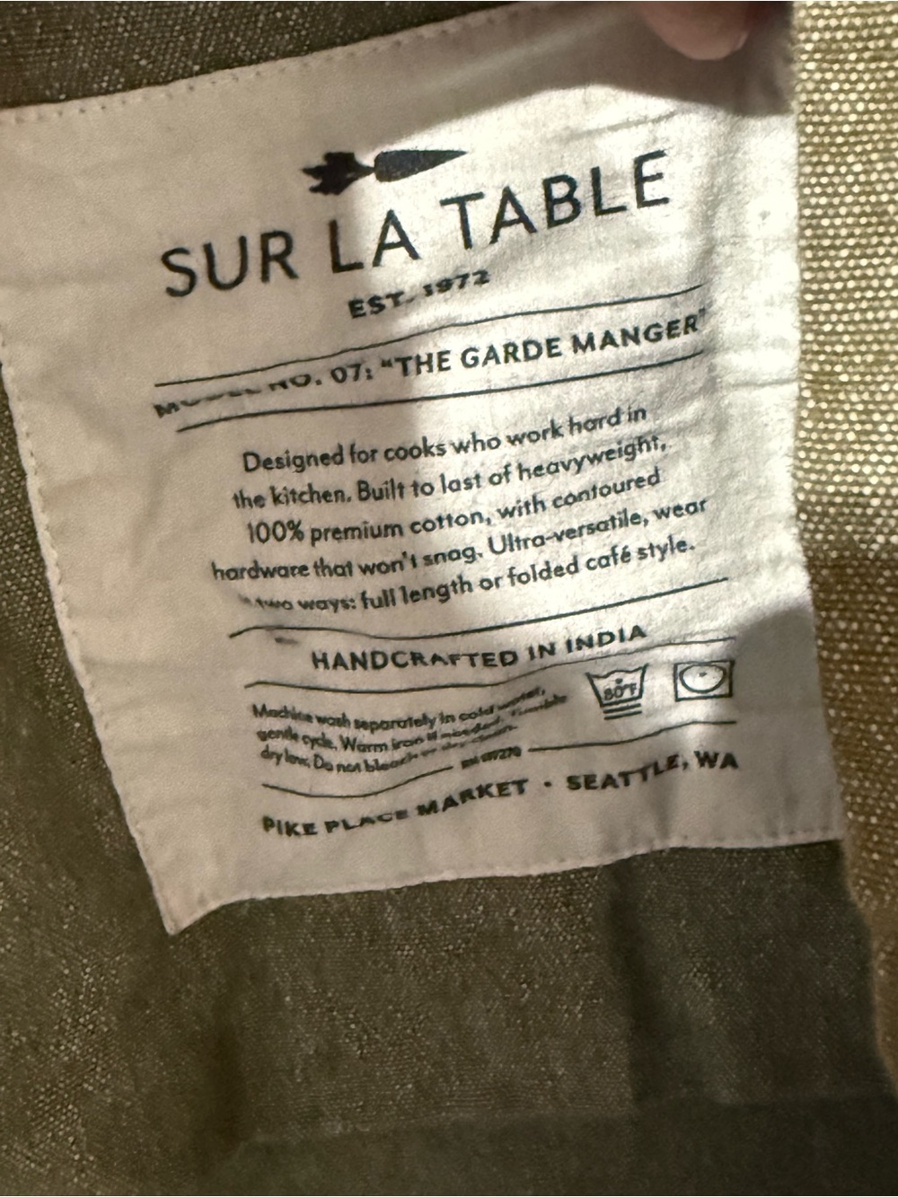 Sur La Table Olive Green 100% premium cotton Apron with Tan Ties - Picture 2 of 5